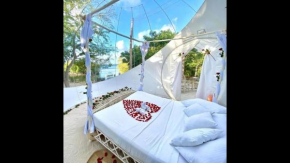 Room in BB - Rock and Sea Bubble Lodges